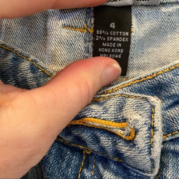 INC denim size 4. Ripped legs. Small front pocket - Picture 7 of 8